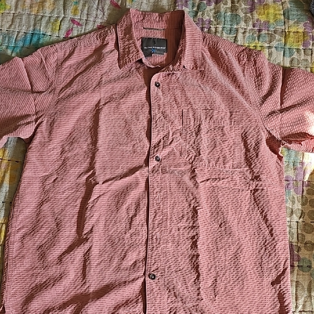 Men's Pink Button-Up Shirt, Large